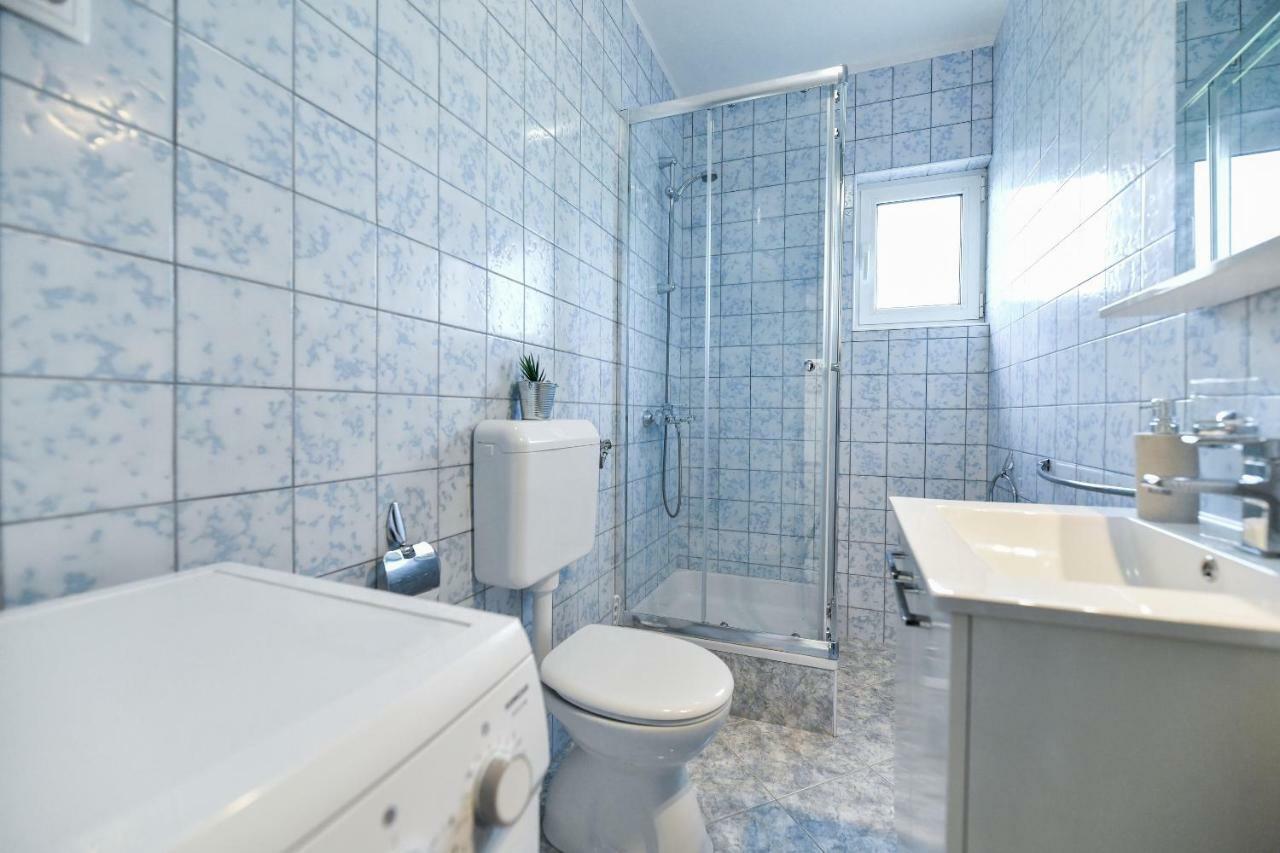Villa Kuca Za Odmor Lukic Donje Rastane Esterno foto